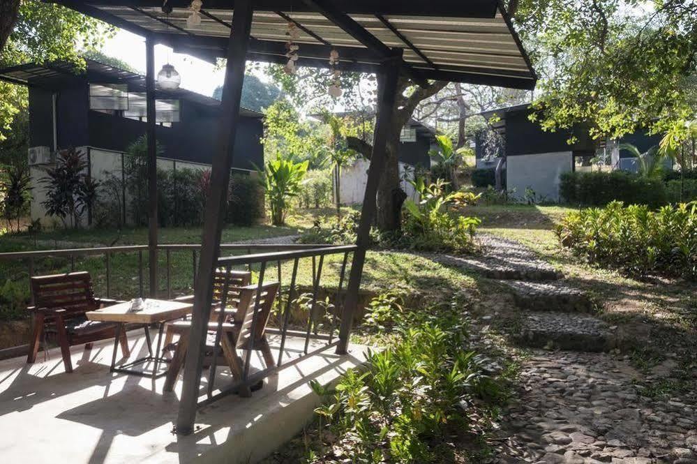 Himmapan Resort Koh Phayam Buitenkant foto