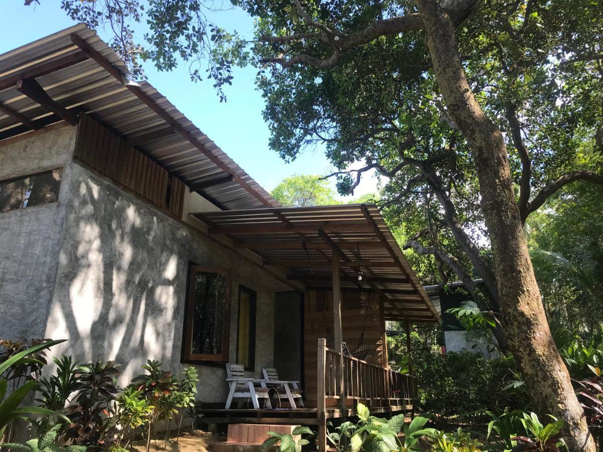 Himmapan Resort Koh Phayam Buitenkant foto